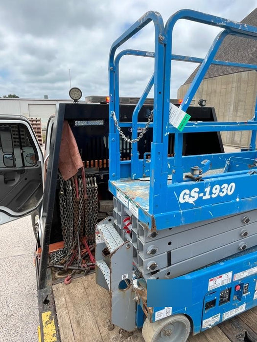 2019 Genie GS-1930 Fixed rails with chain Entry