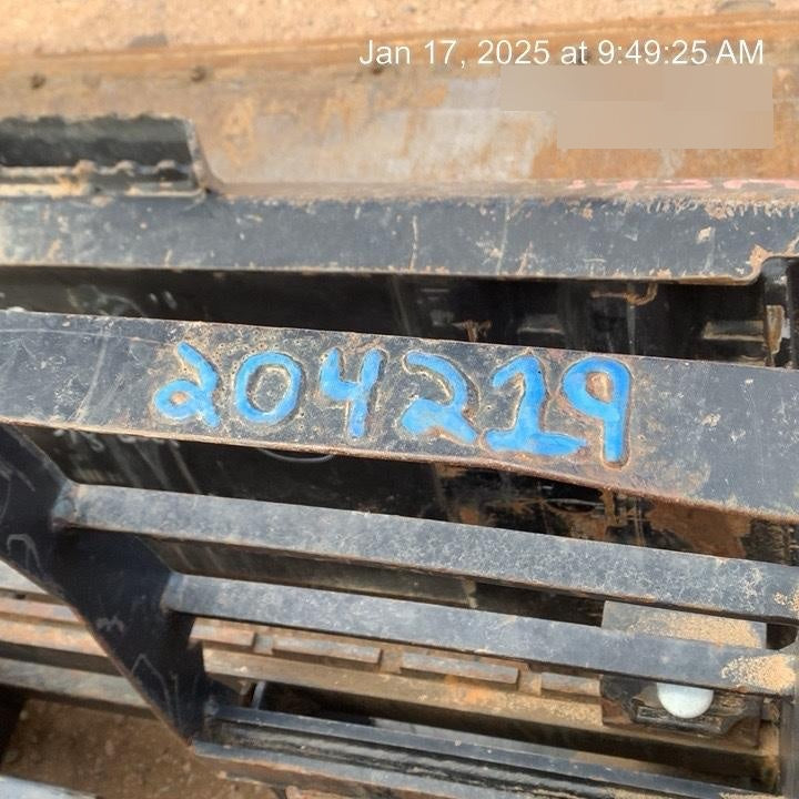 2022 ARROW MATERIAL HANDLING 60" Pallet Forks - Arrow