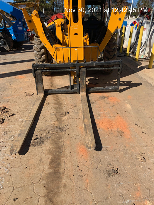 2020 JCB 510-56 Canopy, Solid Tires, Work Lights, Beacon, Aux Hydraulics, Back up Alarm, Lifting Eye, ES Decals