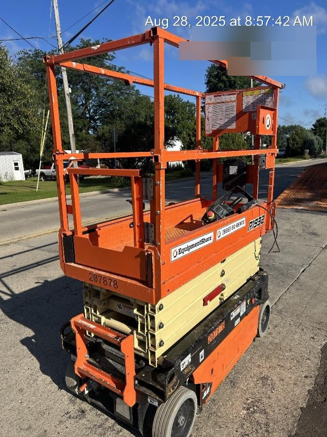 2022 JLG R1932