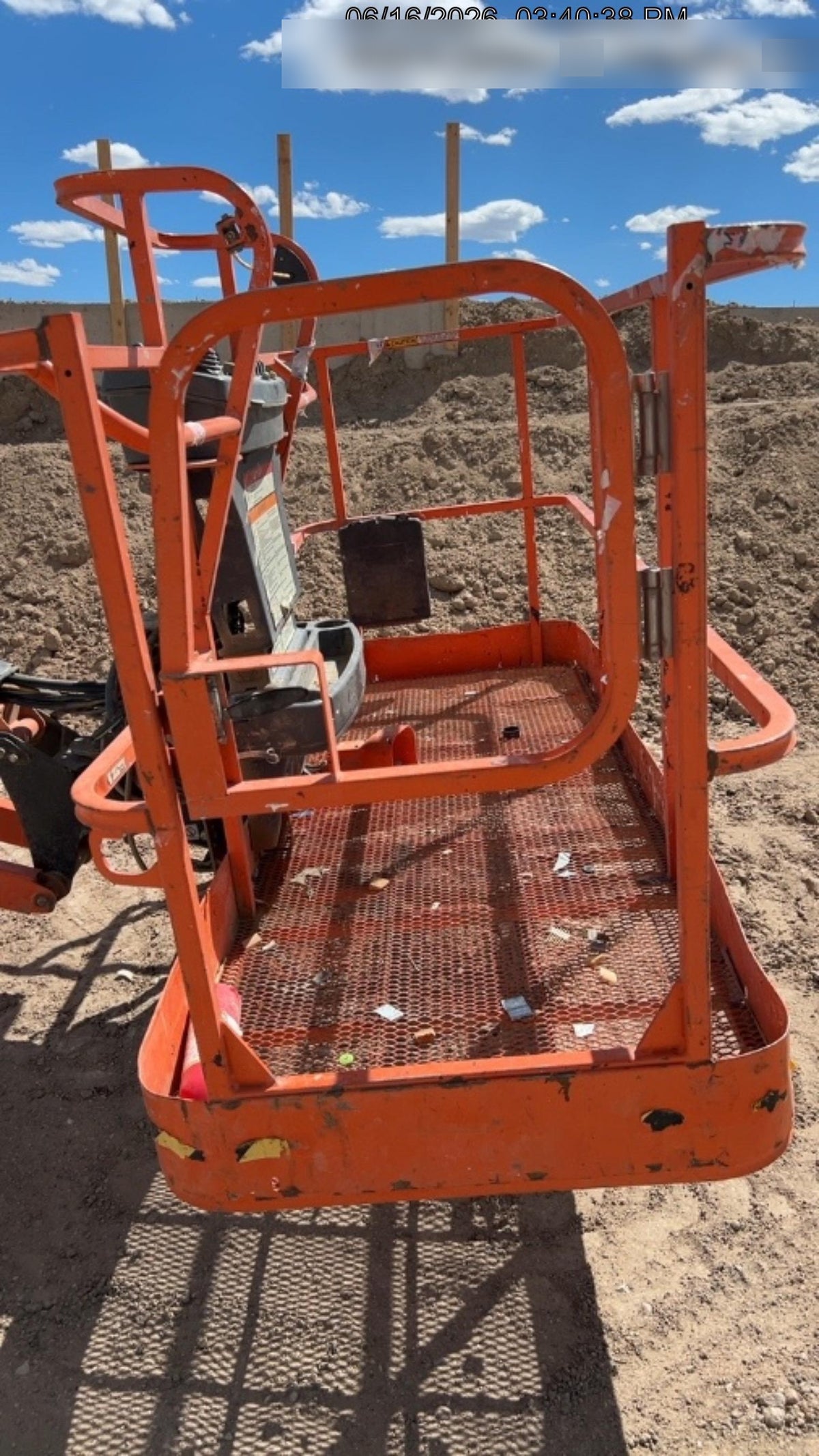 2023 JLG 660SJ