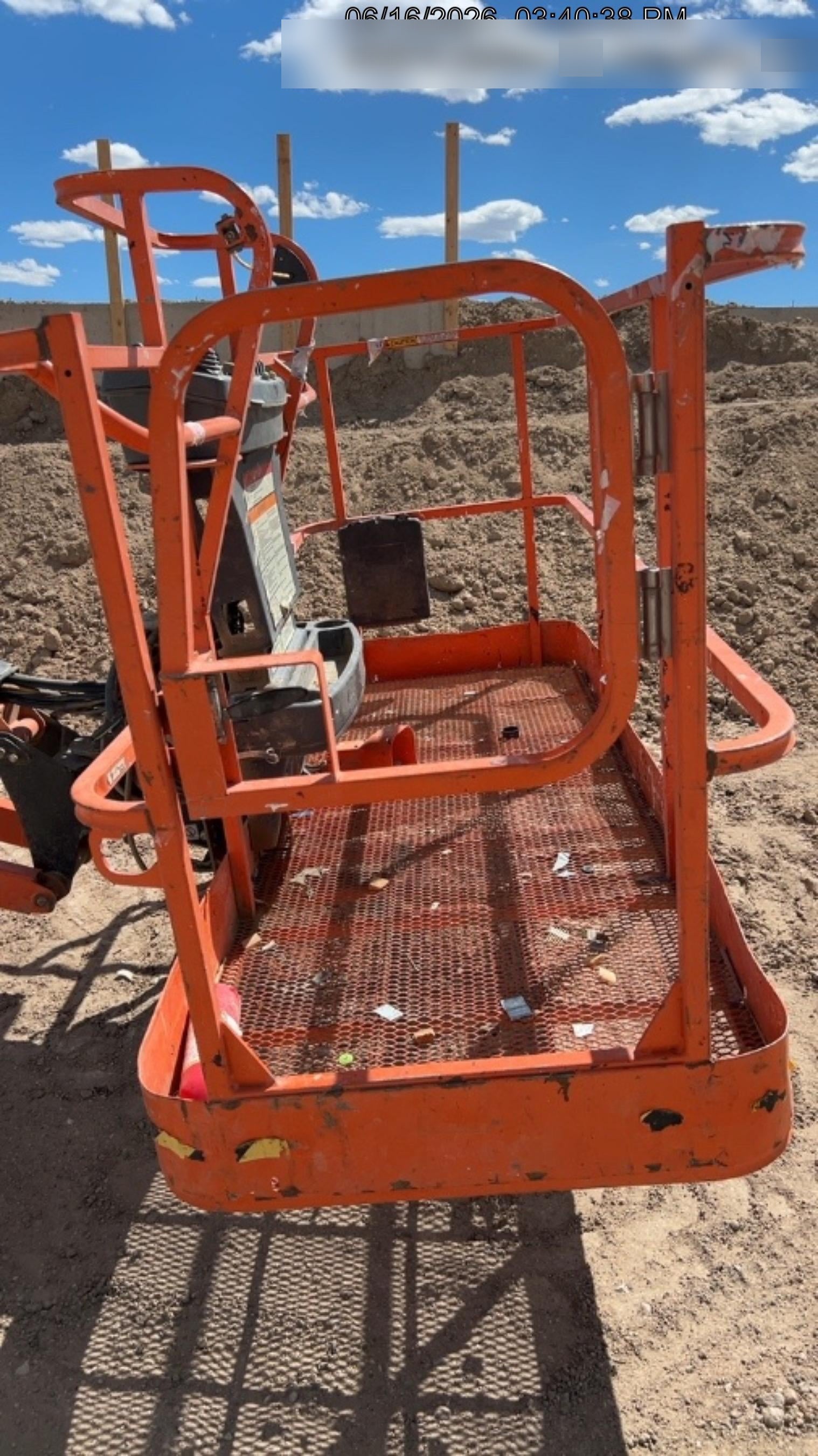 2023 JLG 660SJ