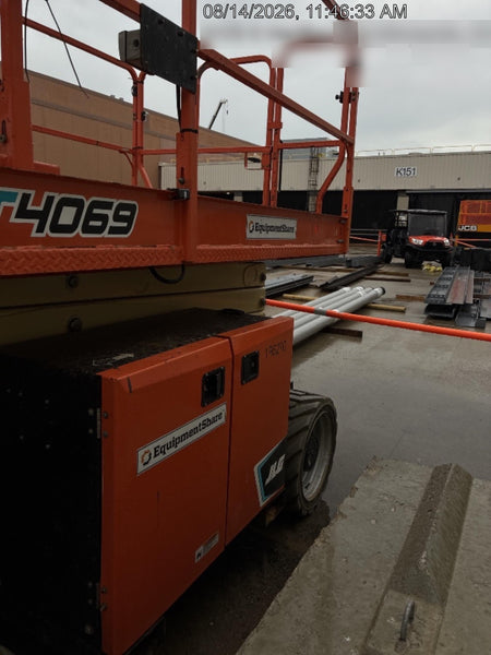 2021 JLG ERT4069