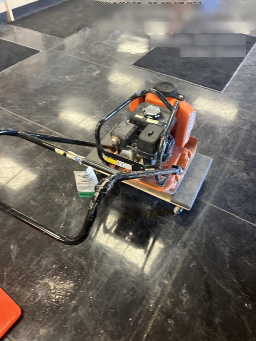 2022 Multiquip MVC88VTHW Plate Compactor, 20", w/Water Tank, Honda GX160