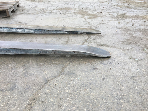 2018 Manitou MTA10055 MTA10055 - 74 HP T4, Canopy, Worklights/Strobe, Beacon, 66" Carriage, 60" Forks, Solid Tires, Lift Hook, Aux Hydraulics