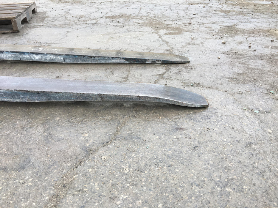 2018 Manitou MTA10055 MTA10055 - 74 HP T4, Canopy, Worklights/Strobe, Beacon, 66" Carriage, 60" Forks, Solid Tires, Lift Hook, Aux Hydraulics