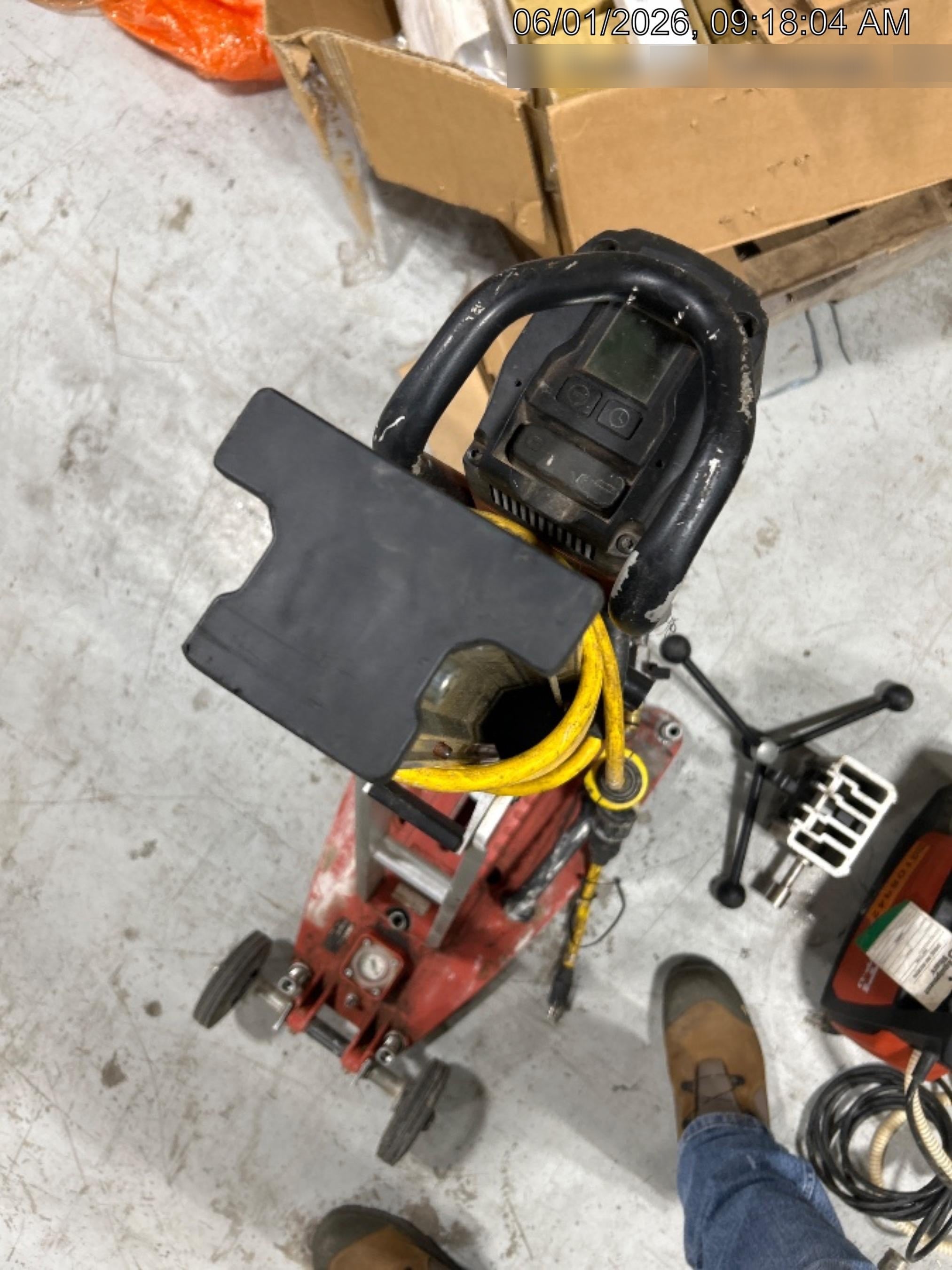 2019 HILTI DD 250