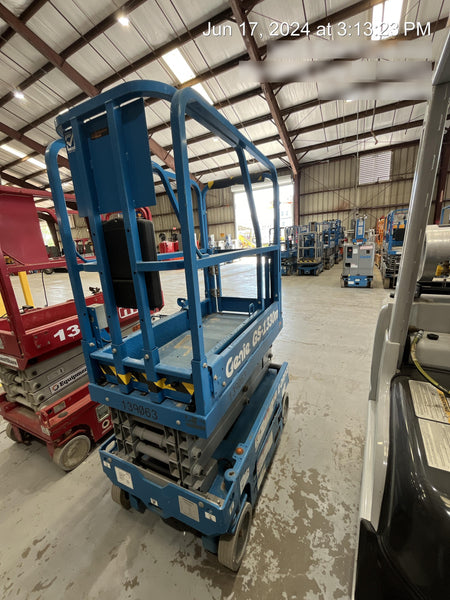 2021 GENIE GS-1330m