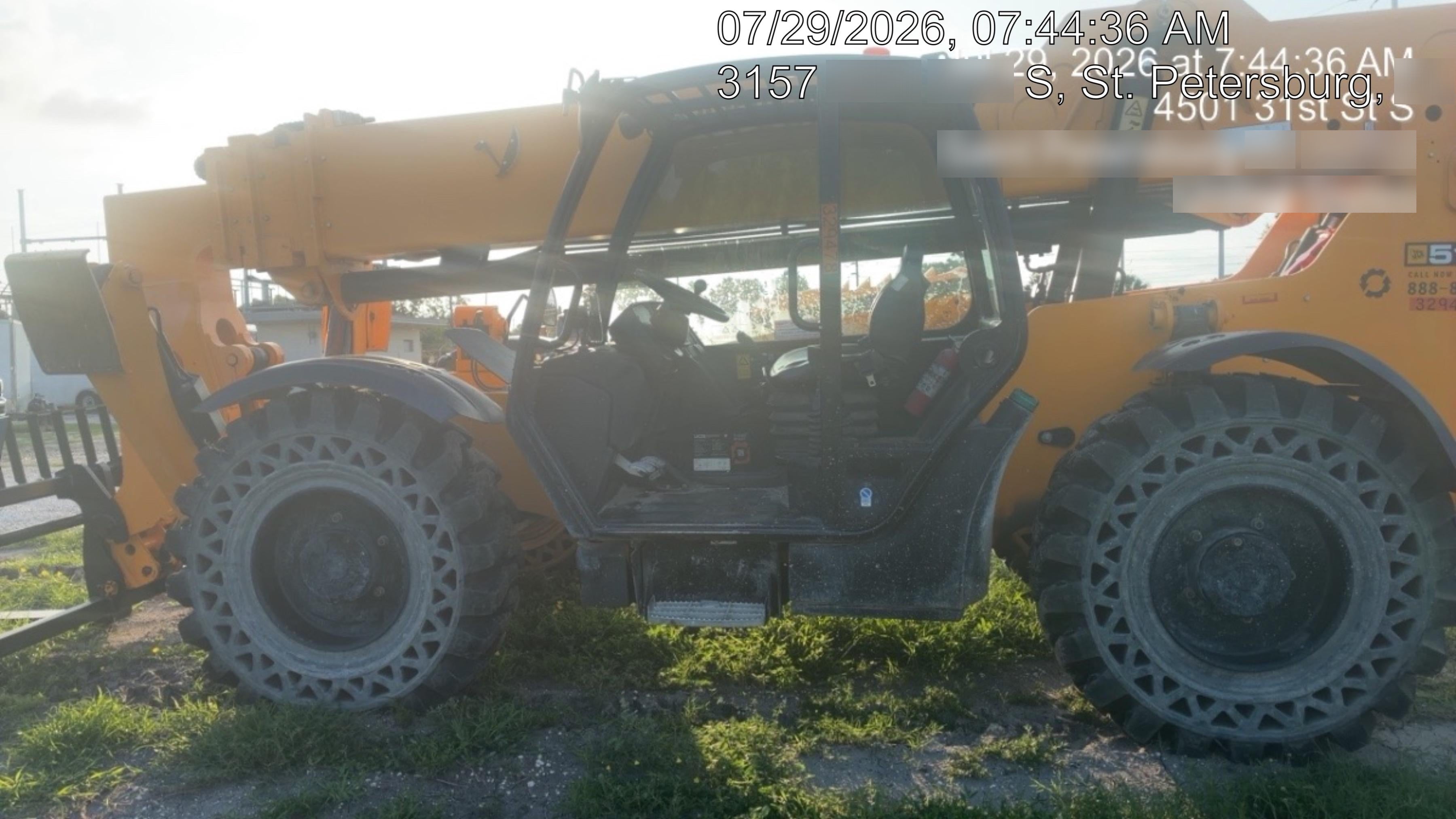 2023 JCB 510-56