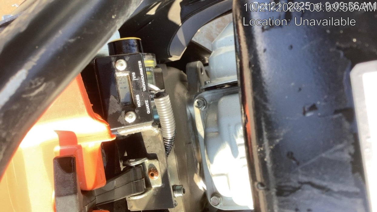 2025 HUSQVARNA LT6005