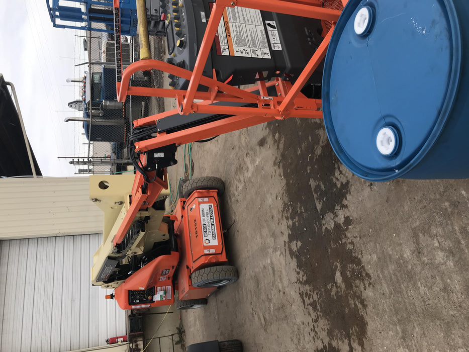 2019 JLG E400AJPN