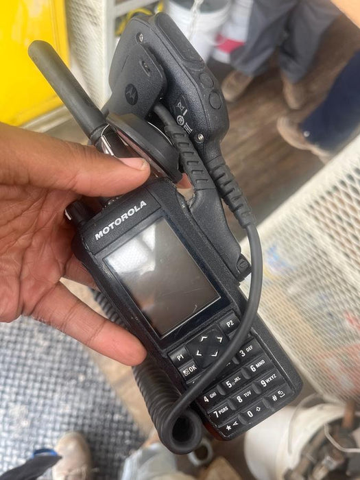 2024 MOTOROLA R7 DISPLAY