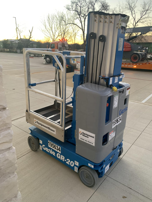 2021 GENIE GR-20