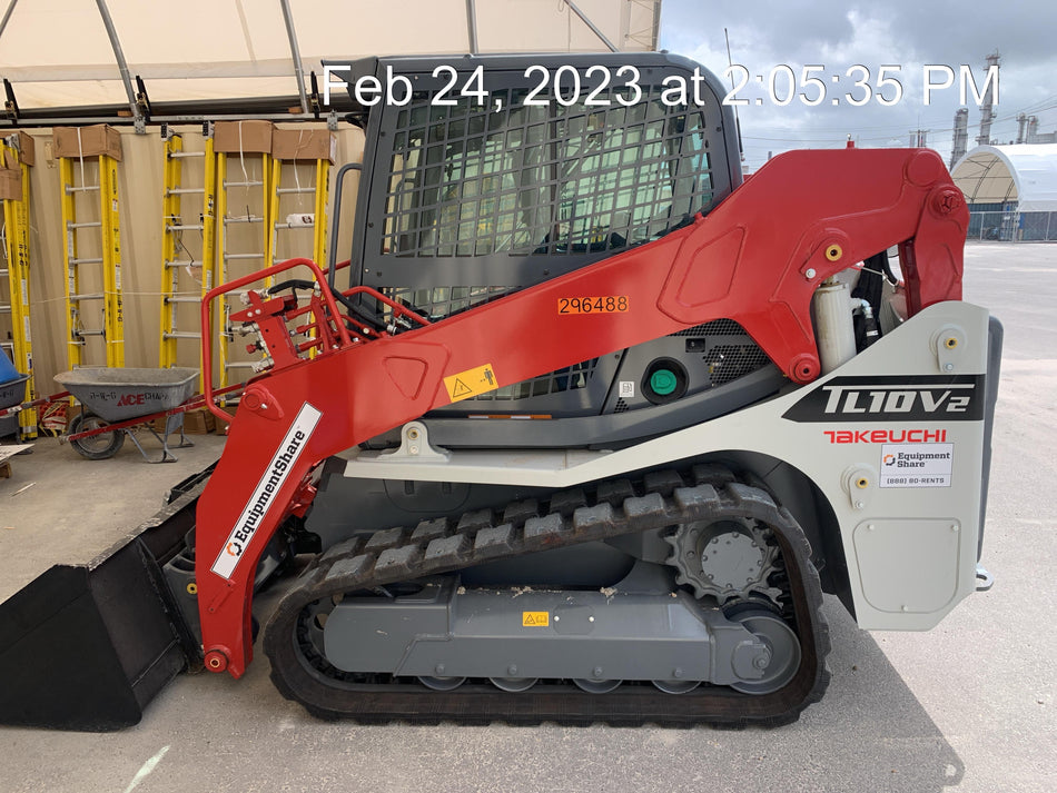 2023 TAKEUCHI TL10V2-CR