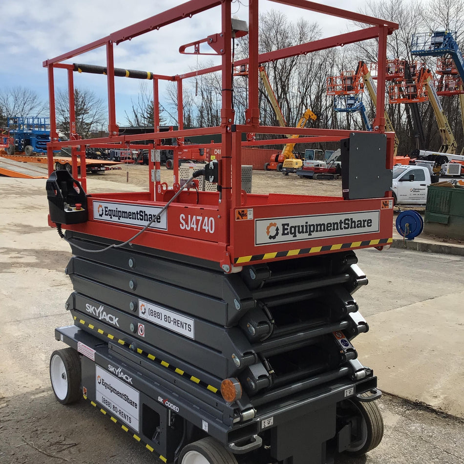 2021 SKYJACK SJ4740