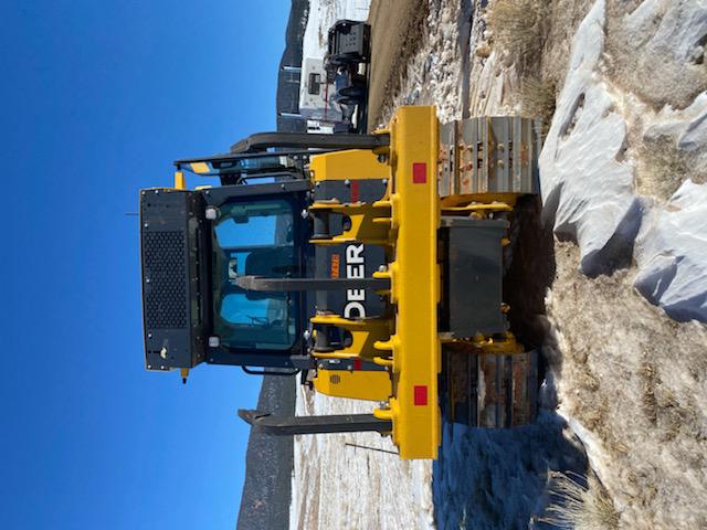 2020 JOHN DEERE 700L