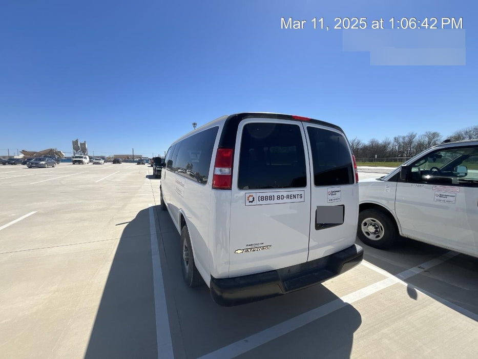 2023 CHEVROLET Express Van - Rental