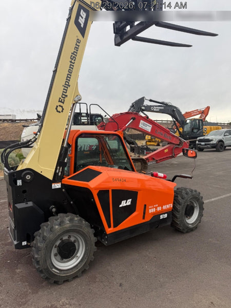 2025 JLG 519