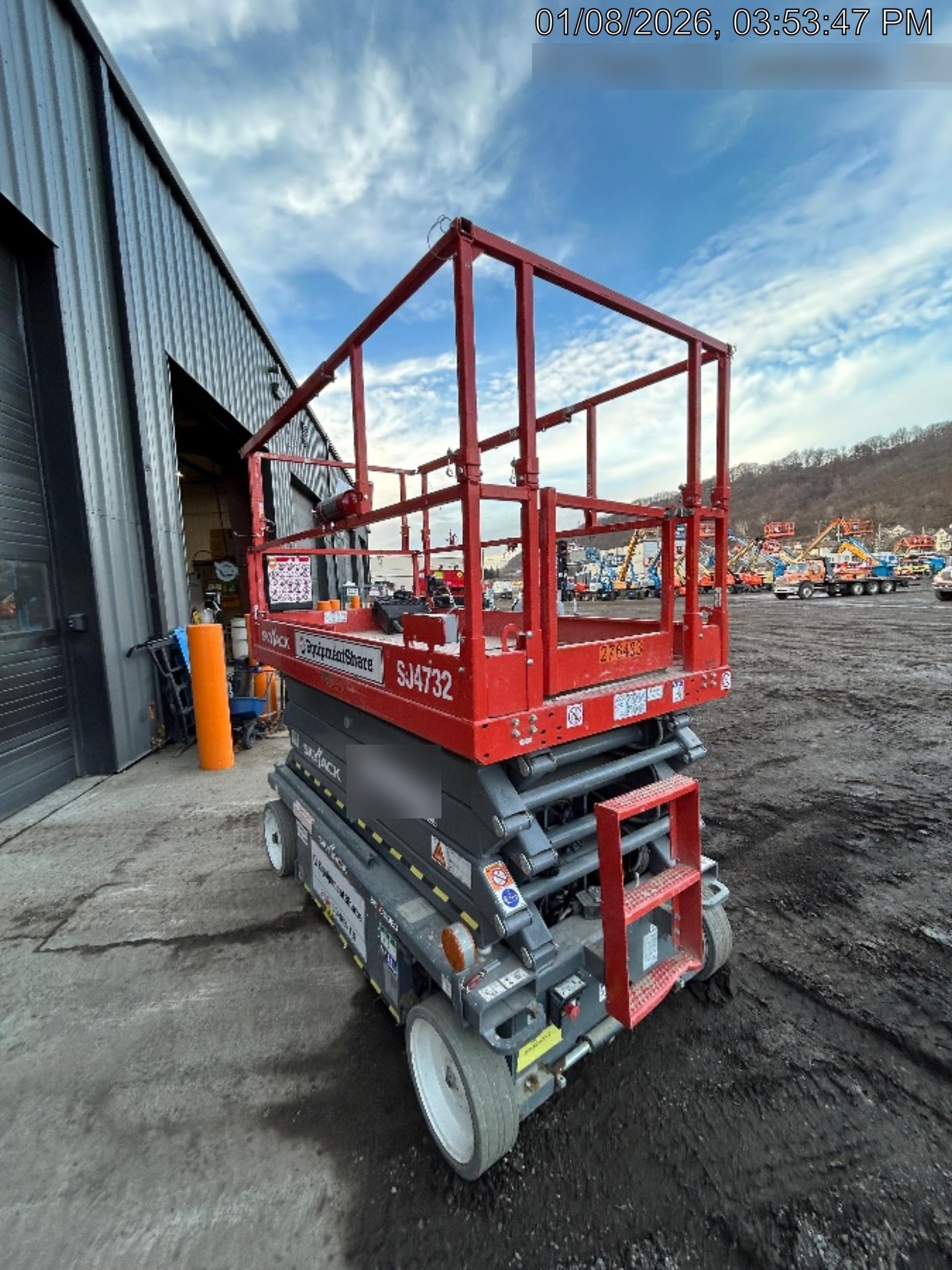2023 SKYJACK SJ4732
