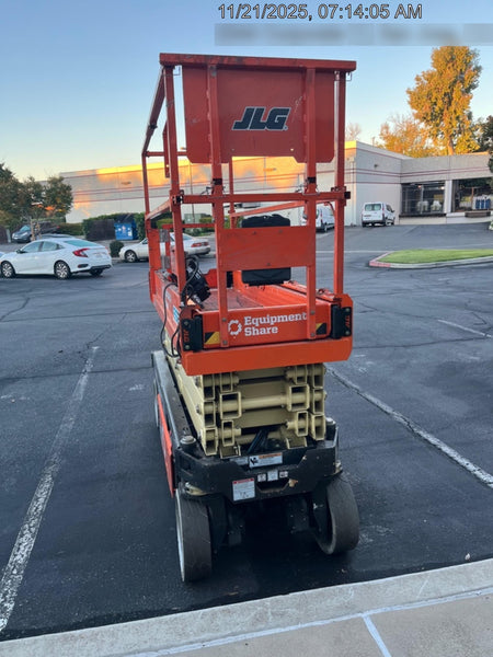 2022 JLG ES2632