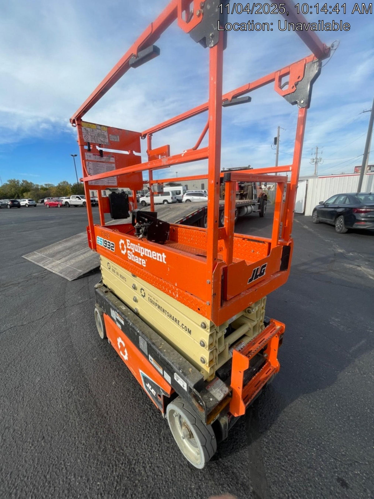 2022 JLG ES1932