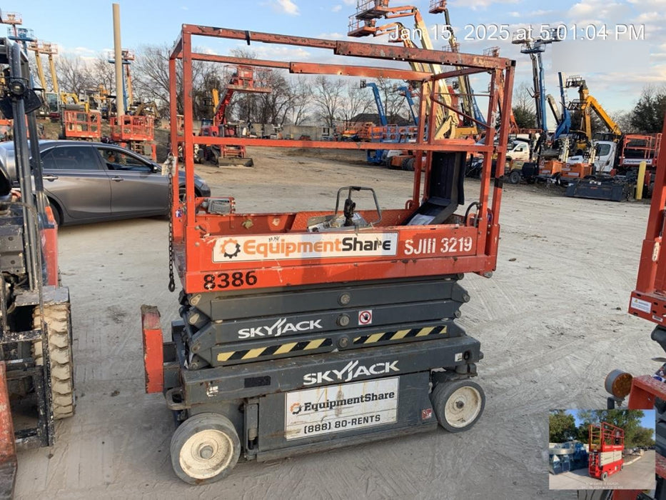 2018 SKYJACK SJIII-3219