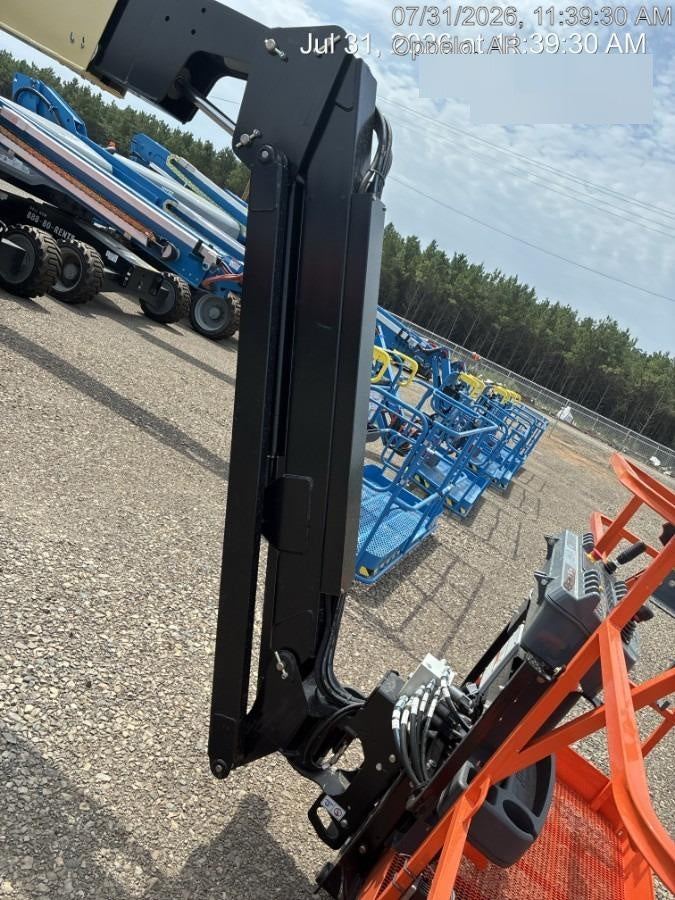 2026 JLG 800AJ