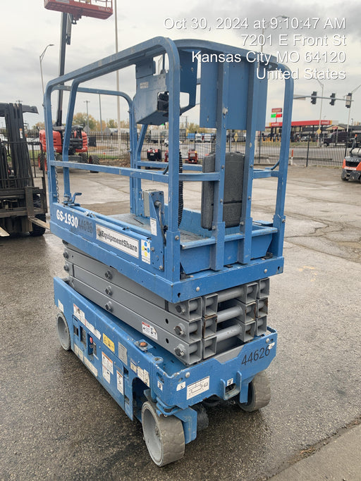 2019 Genie GS-1930 Fixed rails with chain Entry