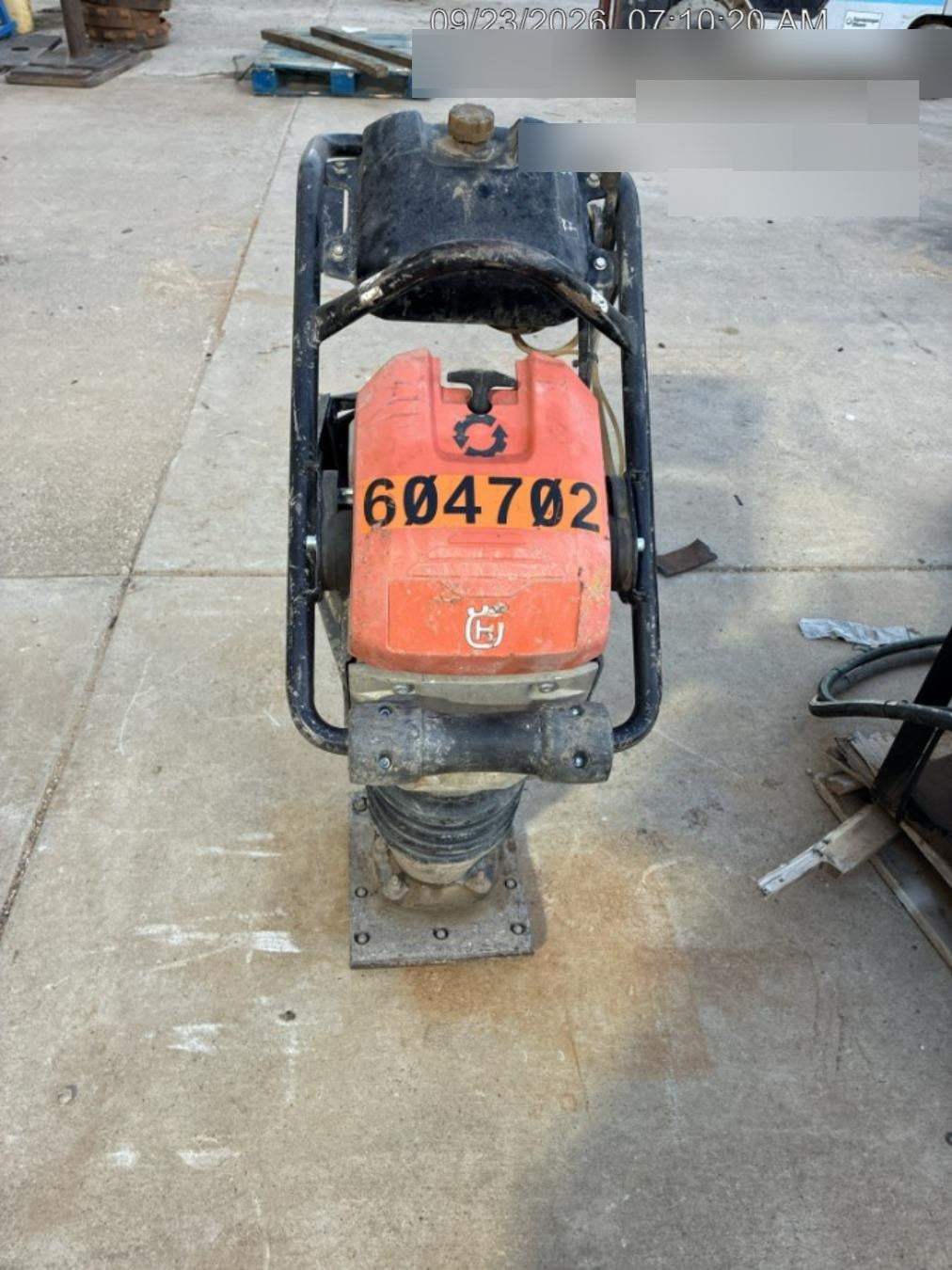 2025 HUSQVARNA LT6005