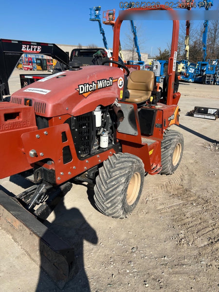 2022 DITCH WITCH RT45A