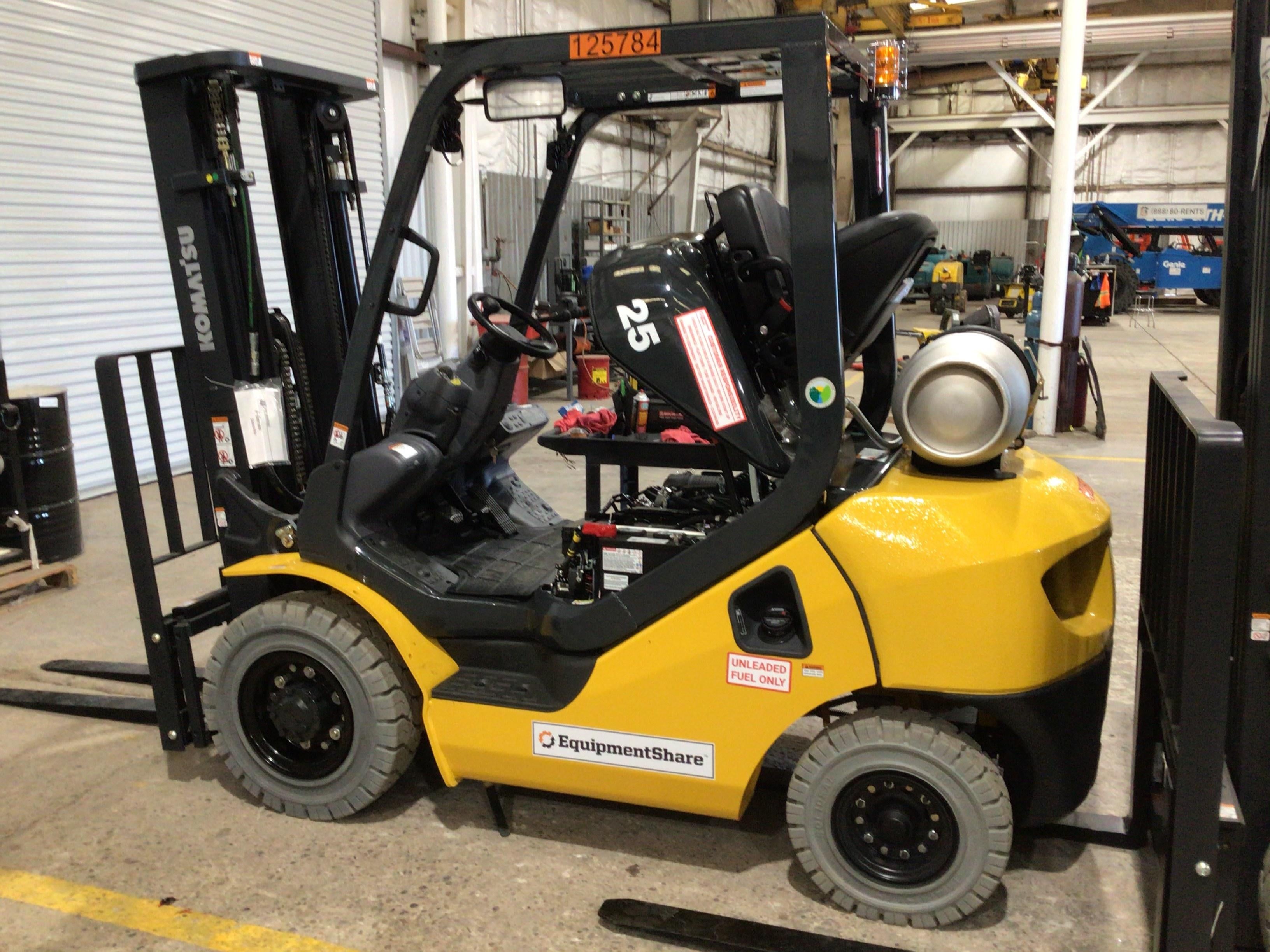 2020 KOMATSU FG25T-16