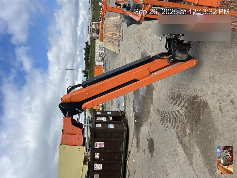 2020 JLG 860SJ