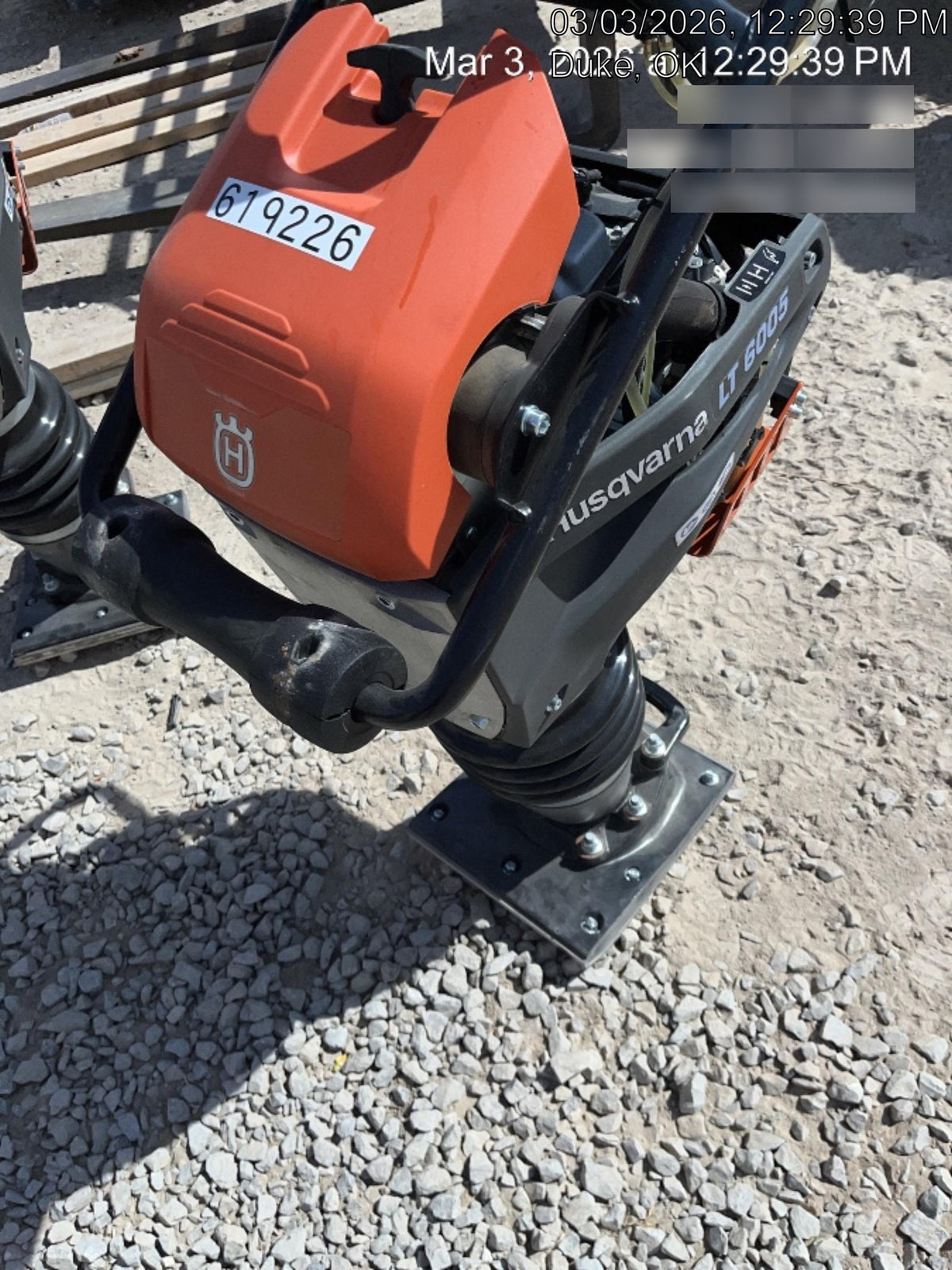 2025 HUSQVARNA LT6005