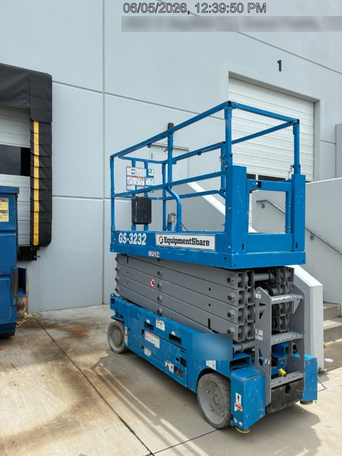2023 GENIE GS-3232