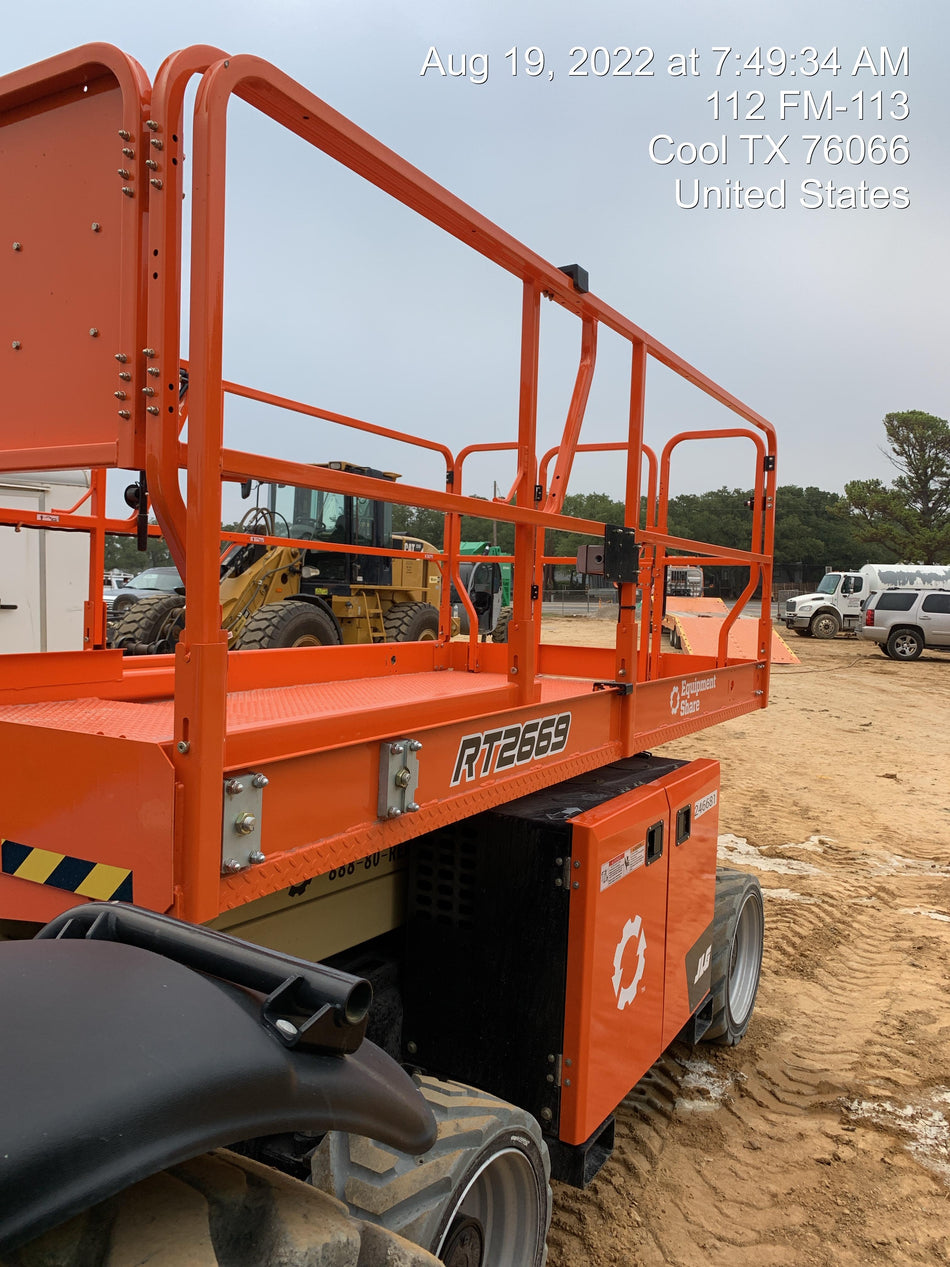 2022 JLG RT2669