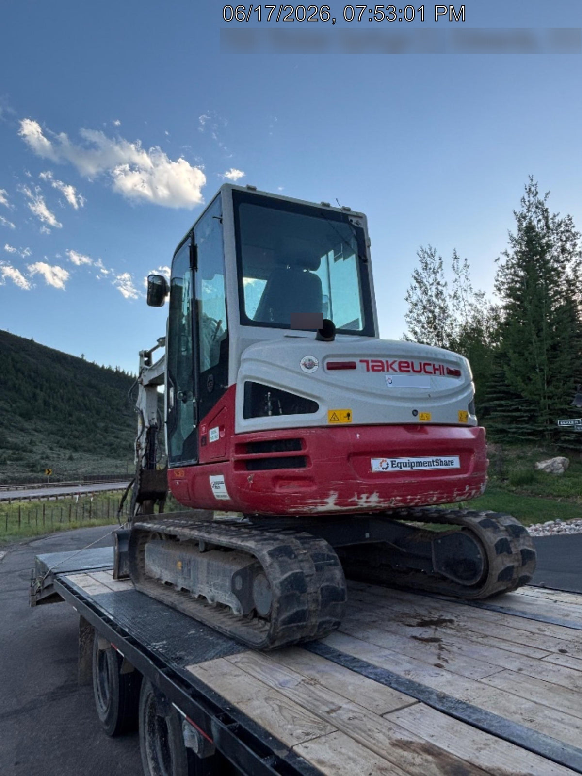2023 TAKEUCHI TB250-2CR