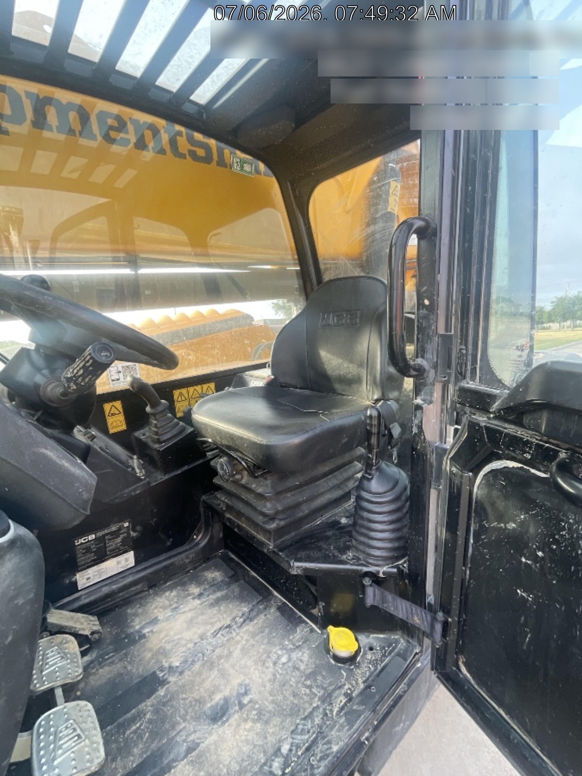 2025 JCB 510-56