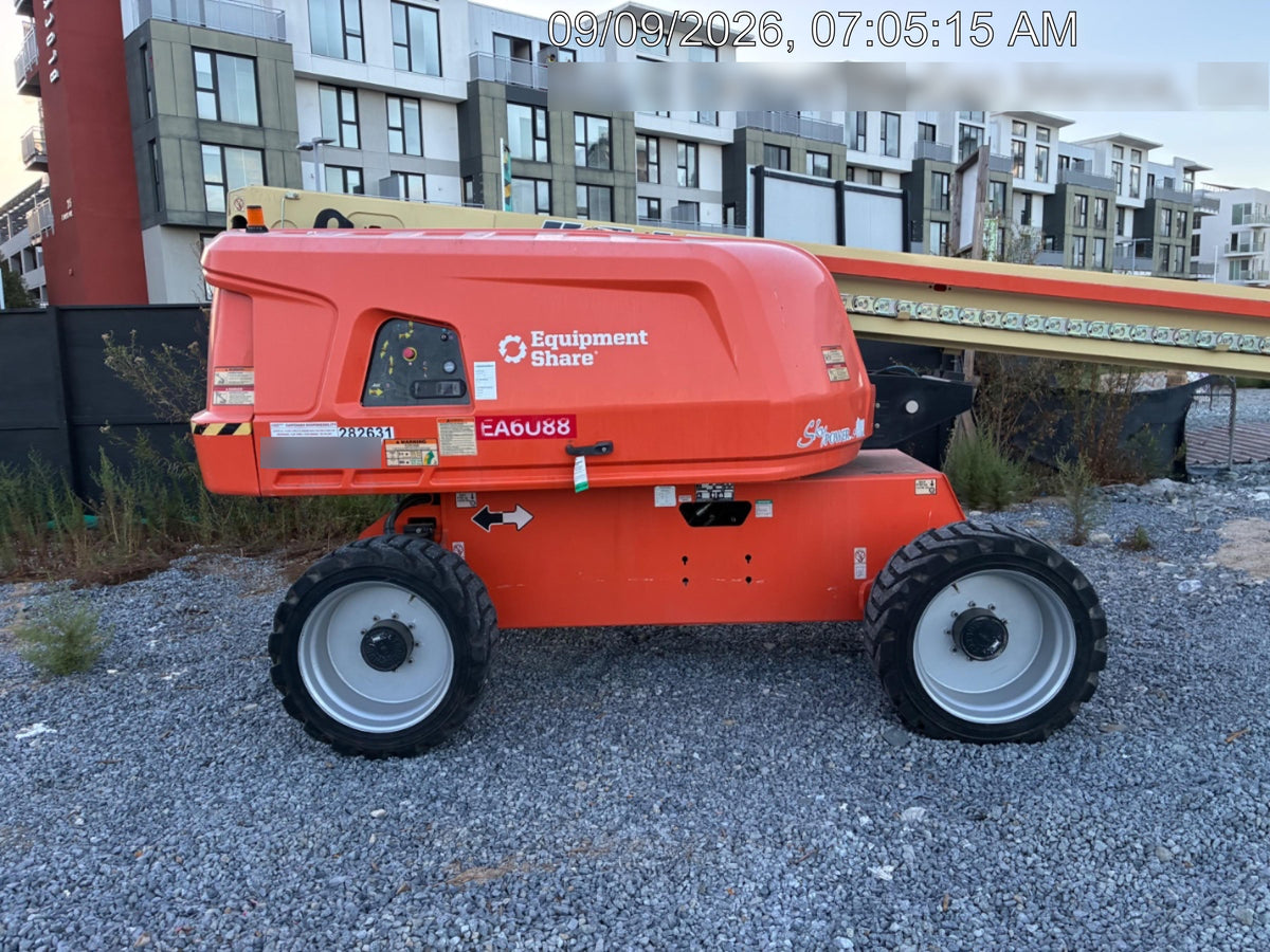 2022 JLG 600S