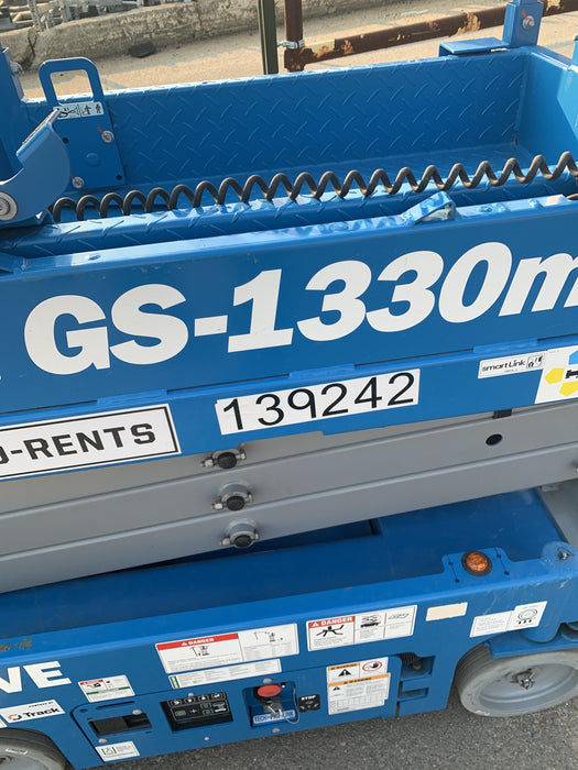 2020 Genie GS-1930 Solid Non Marking Tires, Beacon, Folding rails with half height swing gate