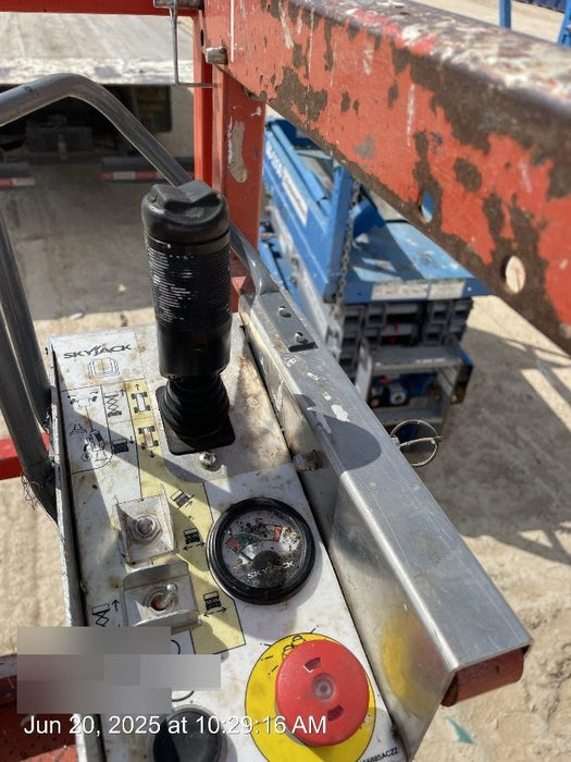 2017 SKYJACK SJIII-3219