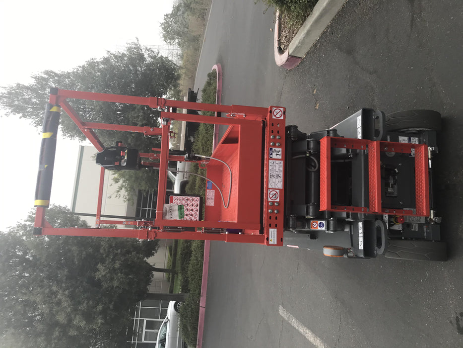 2020 Skyjack SJIII-3219 Solid NM Tires, Half height spring hinged entry gate, Dual Beacons, 800W Inverter