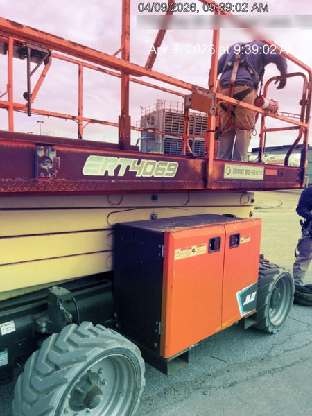 2022 JLG ERT4069
