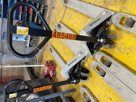 2024 NORTHERN TOOL 5,500 Ibs Pallet Jack - Northern Tool
