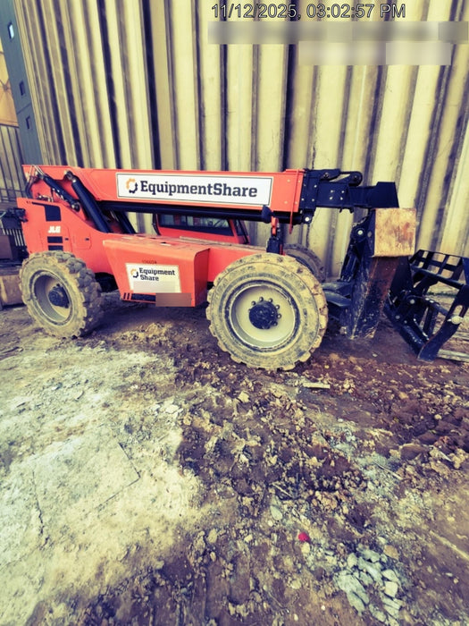 2020 Skytrak 10054 Cab/Heat/Air, Solid Tires, Work Lights, Beacon, Aux Hydraulics, Back up Alarm, Lifting Eye, ES Decals