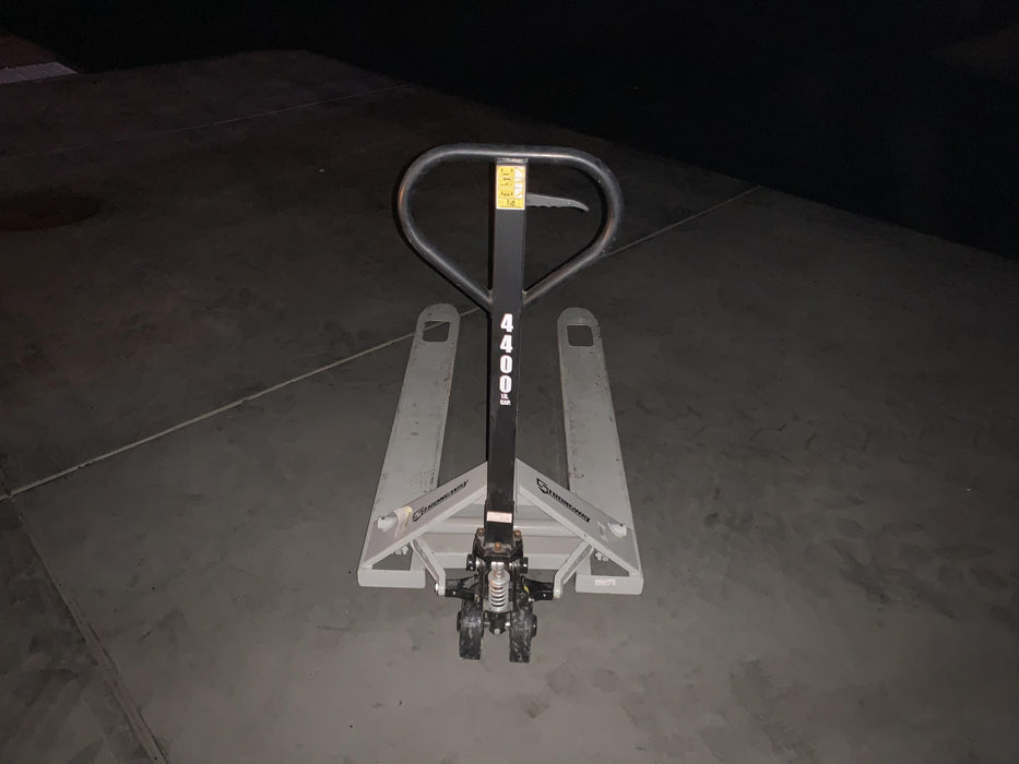 2019 STRONGWAY 4400 lb Pallet Jack