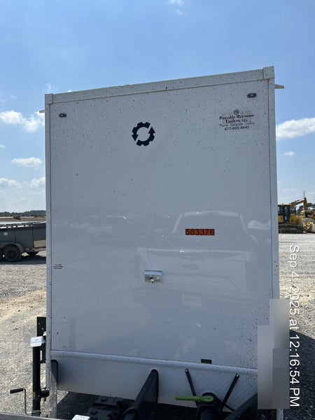 2025 PORTABLE RESTROOM TRAILER RRAV258741