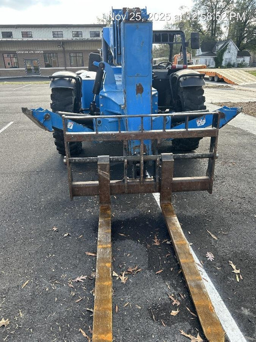 2017 Genie GTH-1056 Genie GTH1056