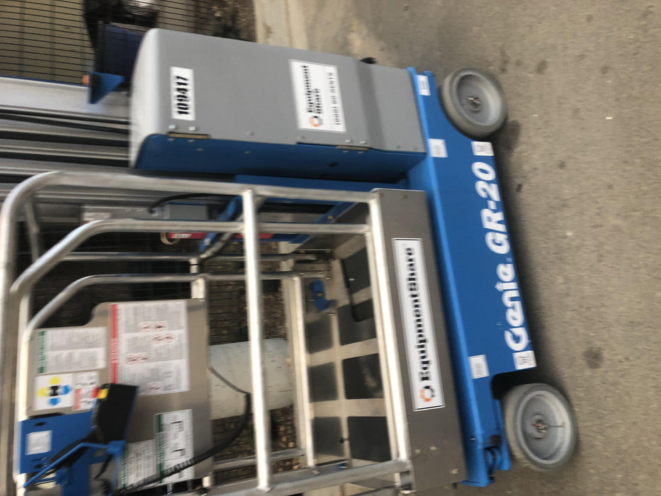2020 GENIE GR-20