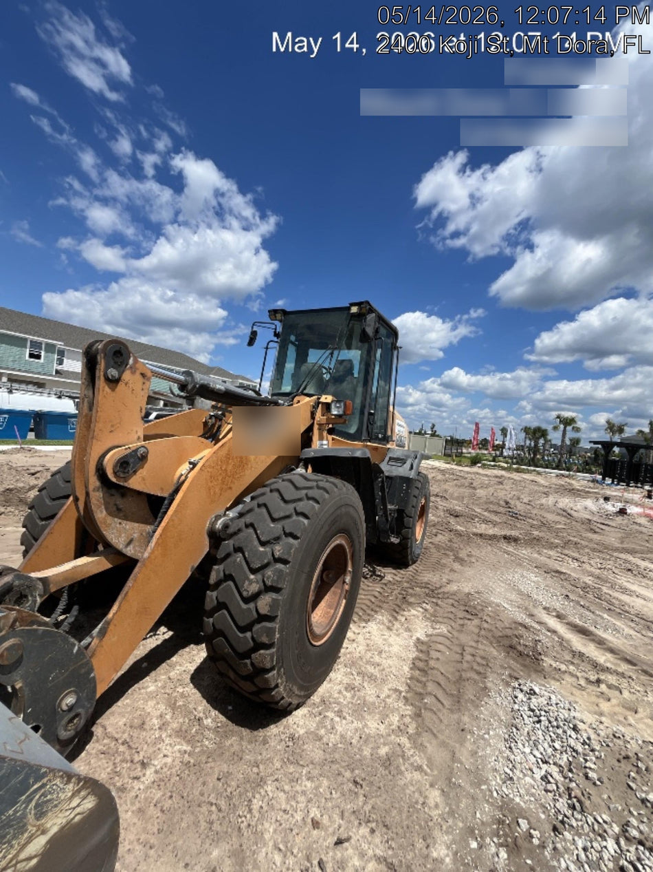 2016 Case 721F CLOSED CAB, JRB 416 STYLE HYD COUPLER