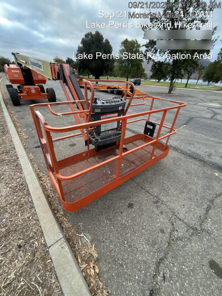 2021 JLG 860SJ